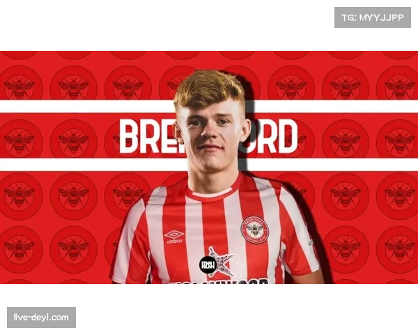 英超保级关键战：布伦特福德前锋伊万·托尼主罚任意球高出横梁